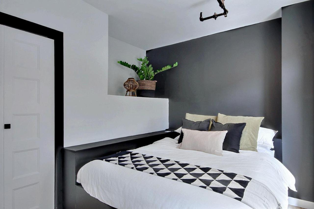 Le Gentleman // Downtown Spacious Condo Quebec City Exterior photo